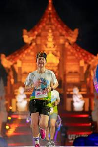 BIB: 112
                            <button type="button" onclick="openModal(22472253)" class="btn btn-primary btn-sm float-right btn-popup" data-toggle="modal" data-target=".modal-high-quality">
                        <i class="fas fa-shopping-cart"></i> Add to Cart
                    </button>
                                            <button type="button" onclick="isThisMe(22472253, true)" class="btn btn-success btn-sm float-right btn-popup btn-isme hidden" data-toggle="tooltip" data-placement="bottom" title="นี่คือรูปของคุณใช่ไหม คลิกที่นี่เพื่อเอาเข้าอัลบั้ม">
                        <i class="fas fa-plus"></i> Add to album
                    </button>
                    <button type="button" onclick="isThisMe(22472253, false)" class="btn btn-warning btn-sm float-right btn-popup btn-isnotme hidden">
                        <i class="fas fa-ban"></i> Remove from album
                    </button>